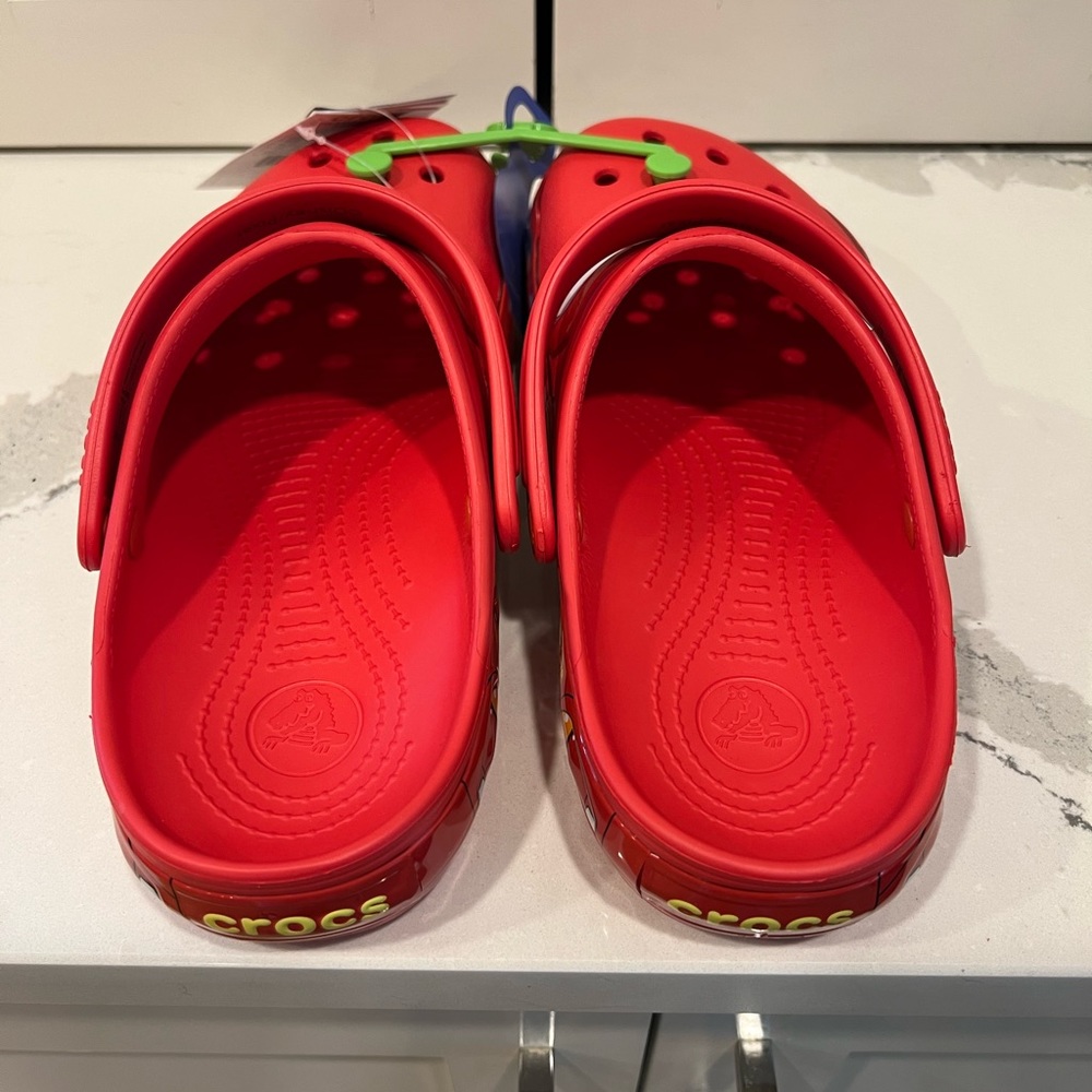 Lightning McQueen CROCS - Picture 4 of 7